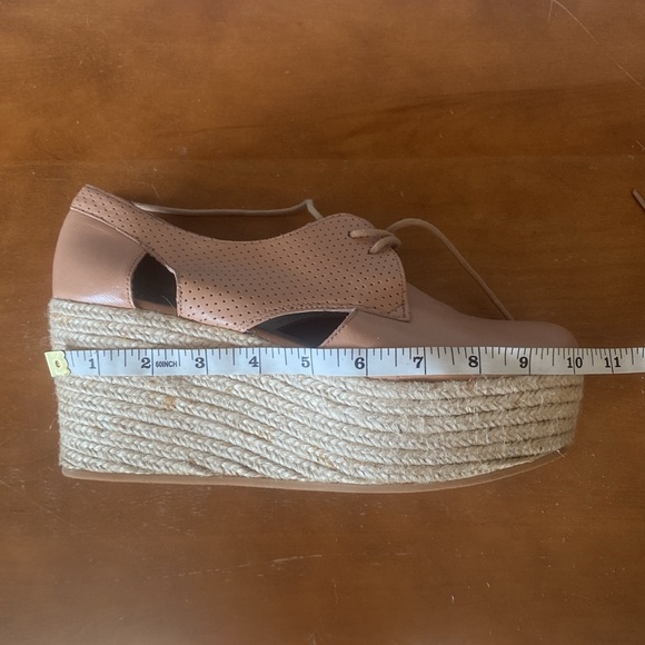 NEW Anthropology KMB Platform Shoes Nude  40 US 10 - Picture 6 of 6